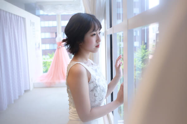 Wedding Dress -slender-