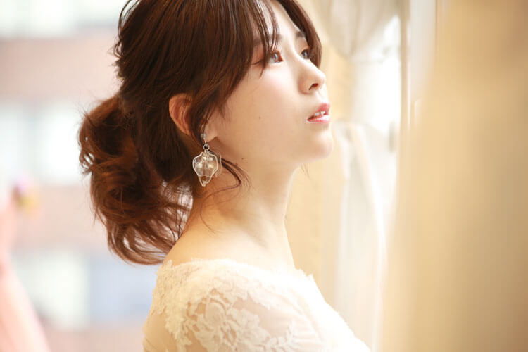 Wedding Dress -slender-
