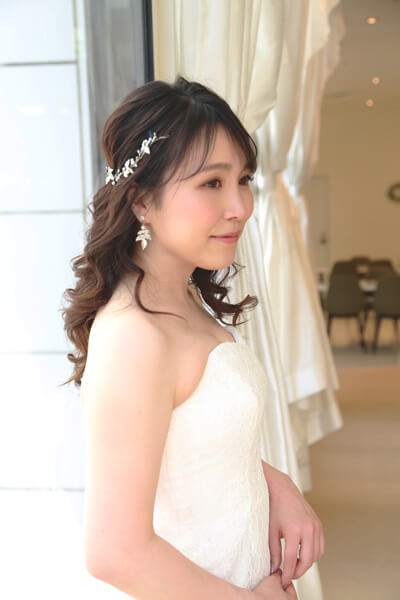 Wedding Dress -slender-