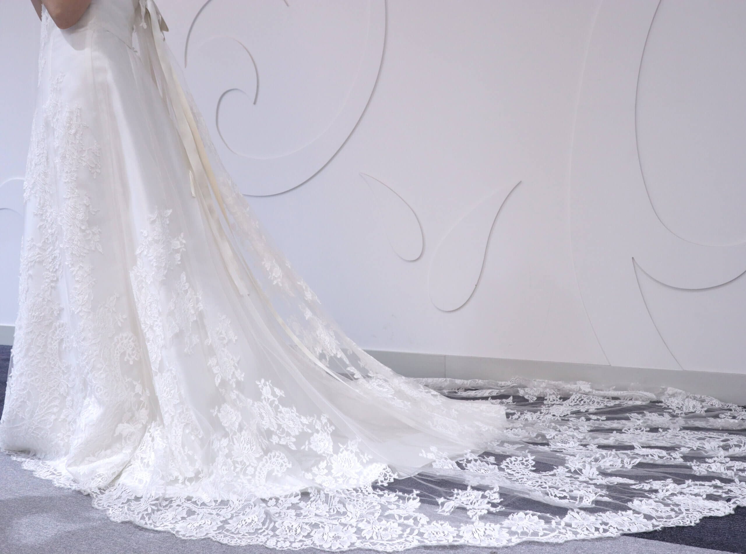 Wedding Dress – Slender –